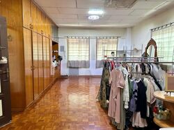 ah-soo-walk photo thumbnail #5